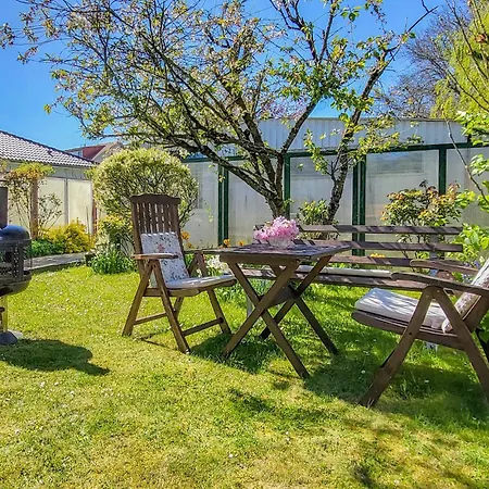 Lovely In With Wifi Hébergement de vacances